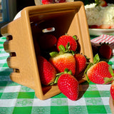 Strawberry Crate (Beige)
